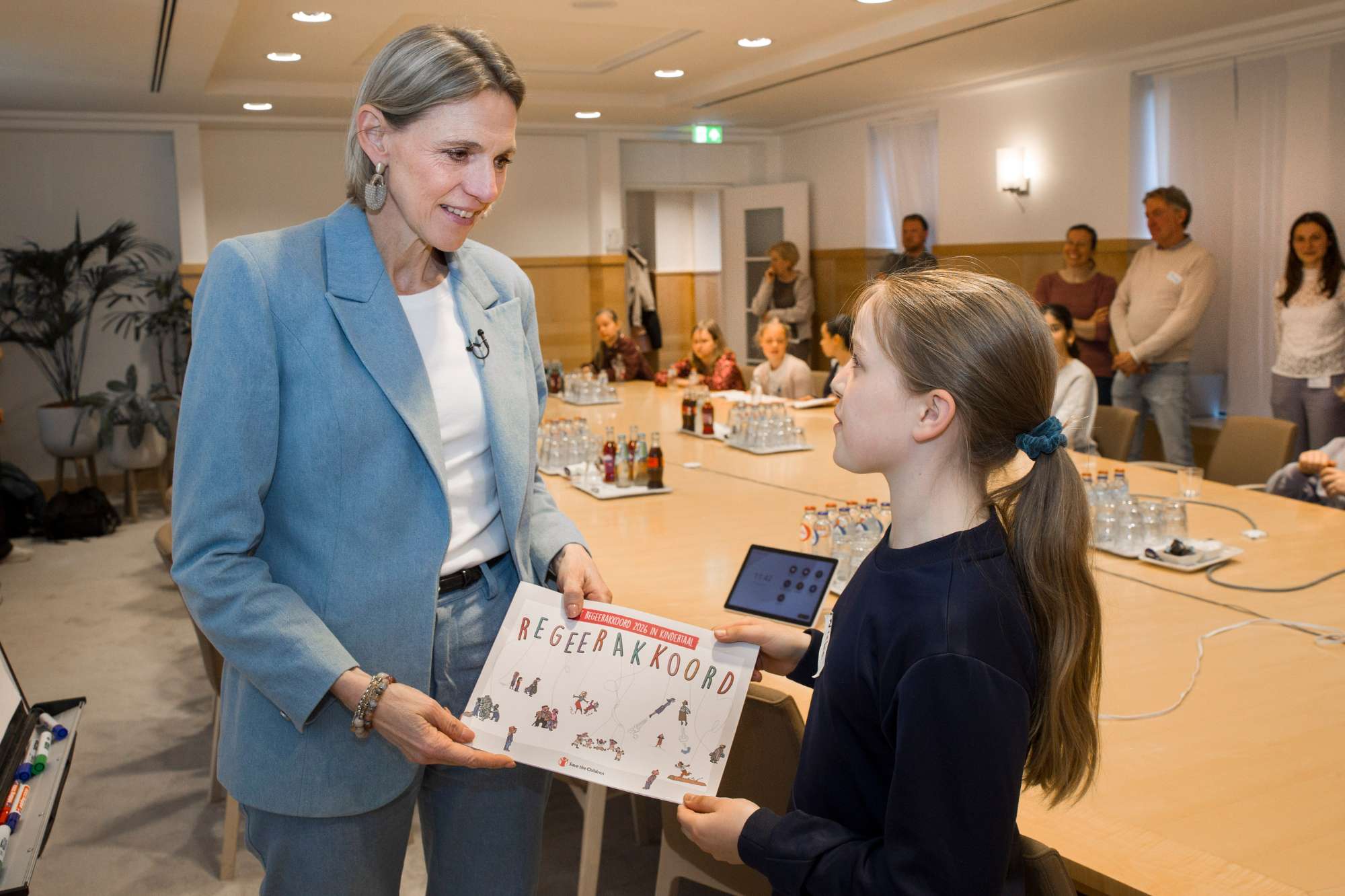 Overhandiging regeerakkoord in kindertaal