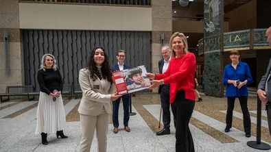 29062021-petitie-overhandiging-Tweede-Kamer-SF-3823.jpg