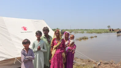 CH1725106-Guddi-s-family-living-in-a-tent-provided-by-Save-the-Children.jpg