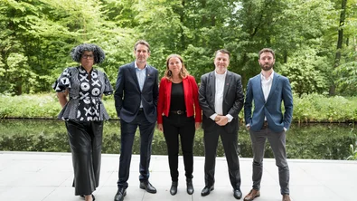 Directeuren van Amnesty, Oxfam Novib, PAX, Save the Children en Artsen zonder Grenzen
