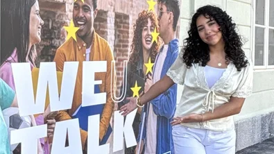 Jongerenambassadeur Naya bij EU-dialoog
