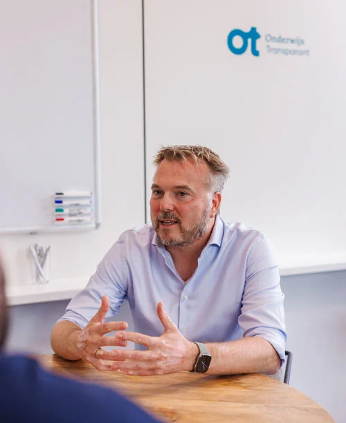 Bernard Toet in gesprek met Save the Children