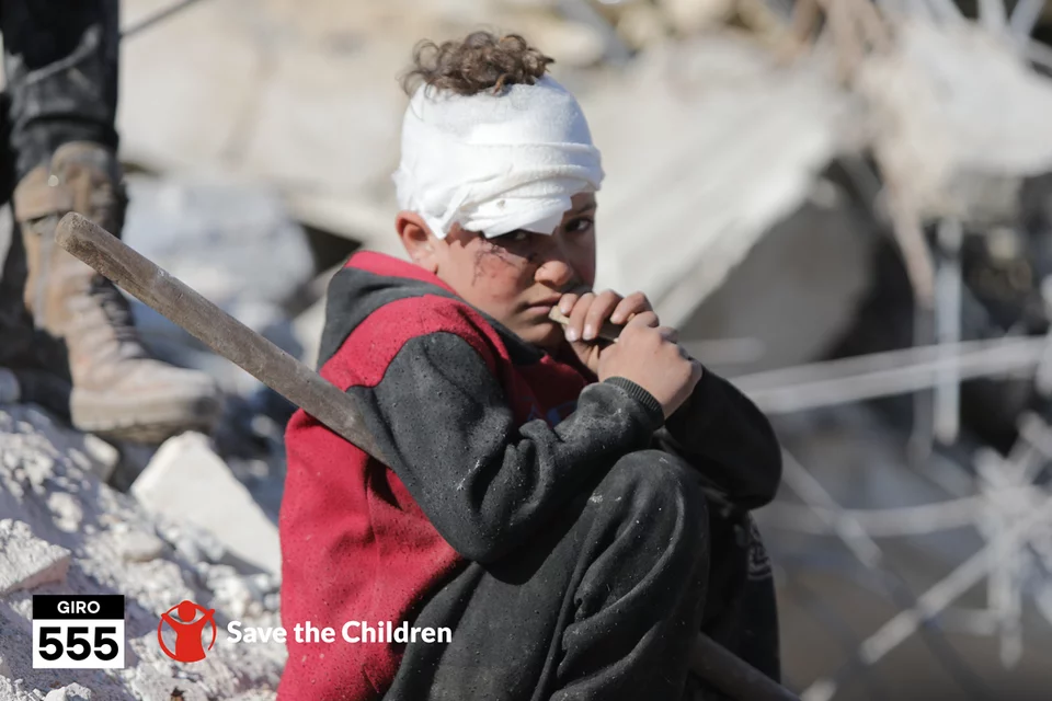 CH1771880-Ward-6-sits-in-the-rubble-near-his-home-that-collapsed-in-the-earthquake.aspx%3Fwidth%3D1200%26height%3D800%26ext%3D.png.webp CH1771880-Ward-6-sits-in-the-rubble-near-his-home-that-collapsed-in-the-earthquake.aspx%3Fwidth%3D1200%26height%3D800%26ext%3D.png.webp