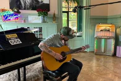 Waylon-555live.jpg