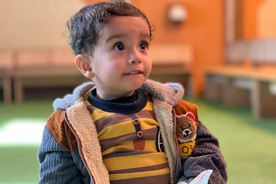 Ahmad wordt behandeld voor ondervoeding in een van onze klinieken in Gaza Ahmad wordt behandeld voor ondervoeding in een van onze klinieken in Gaza
